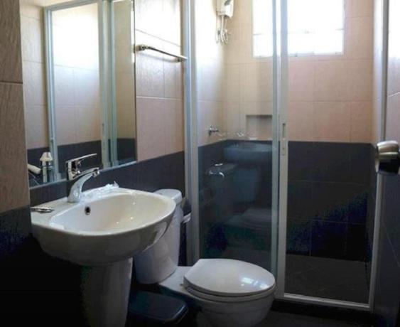 Makati Boutique Hotel Near Naia Airport Terminal 3 Edsa Pasay Cbd Makati City ภายนอก รูปภาพ