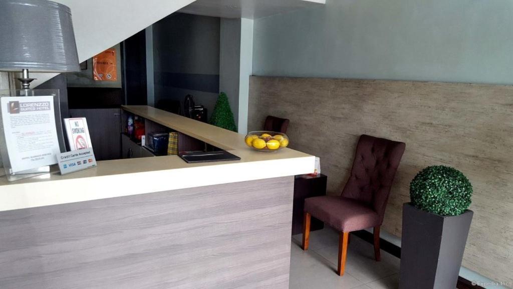 Makati Boutique Hotel Near Naia Airport Terminal 3 Edsa Pasay Cbd Makati City ภายนอก รูปภาพ
